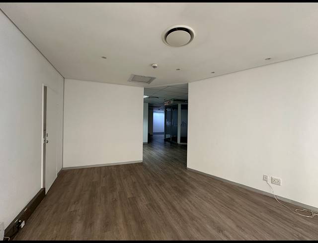 375M² OFFICE TO LET IN CENTURION CENTRAL